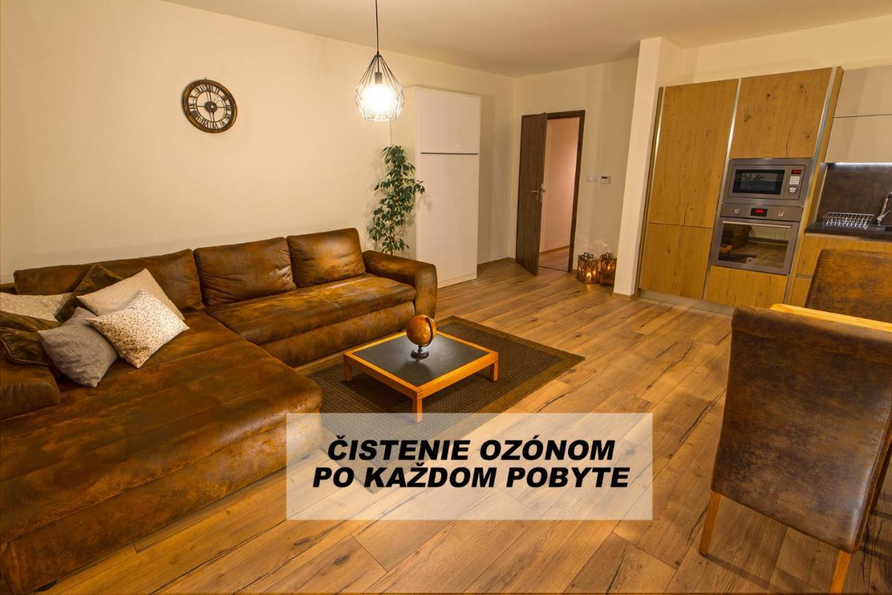 A-Partman Sk - Main Square - Private Parking - Mountain View - Top Floor - 82 M2 Poprad Esterno foto