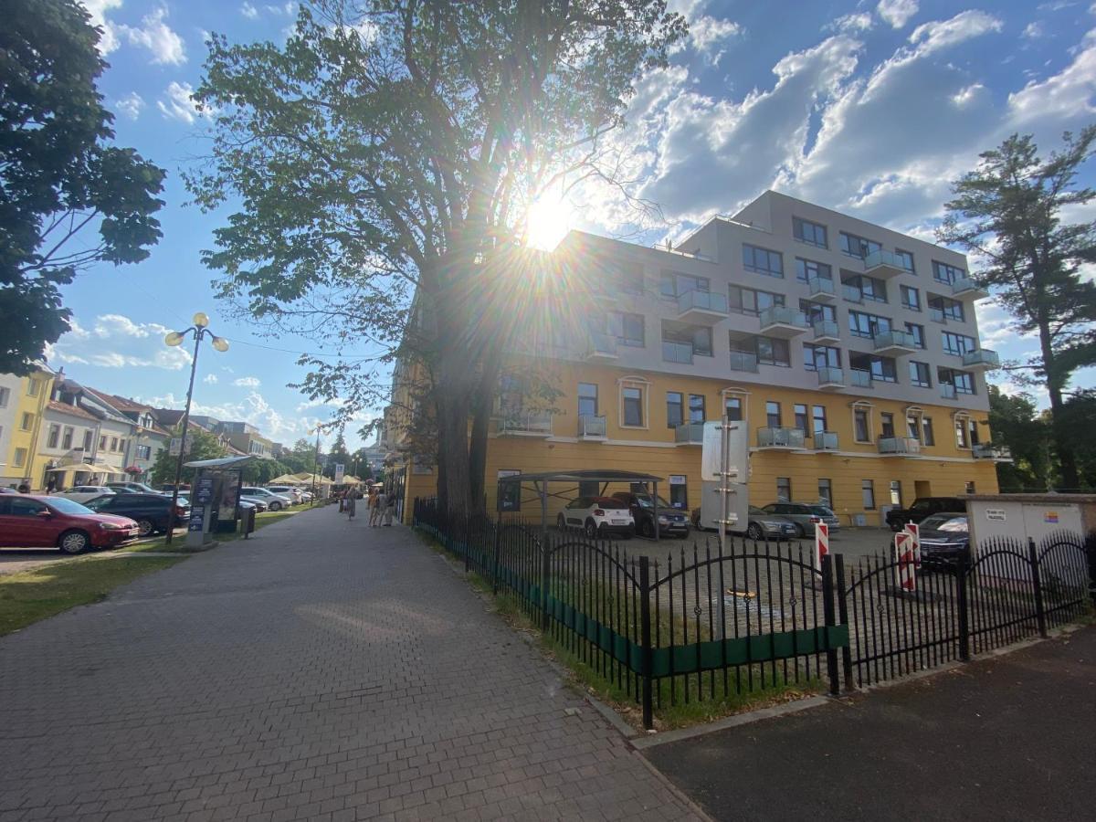 A-Partman Sk - Main Square - Private Parking - Mountain View - Top Floor - 82 M2 Poprad Esterno foto