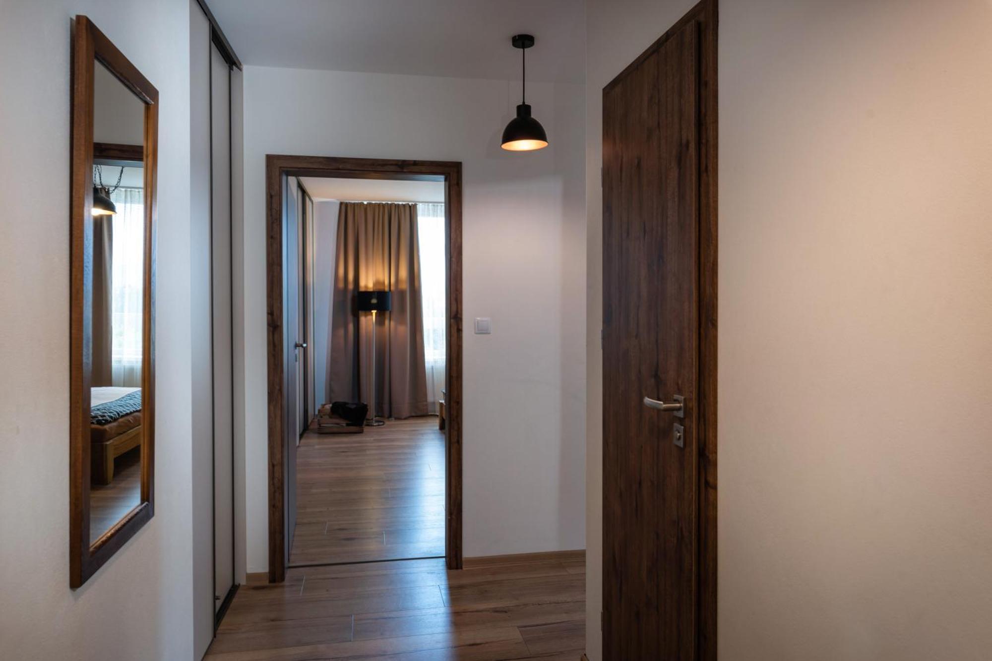 A-Partman Sk - Main Square - Private Parking - Mountain View - Top Floor - 82 M2 Poprad Esterno foto