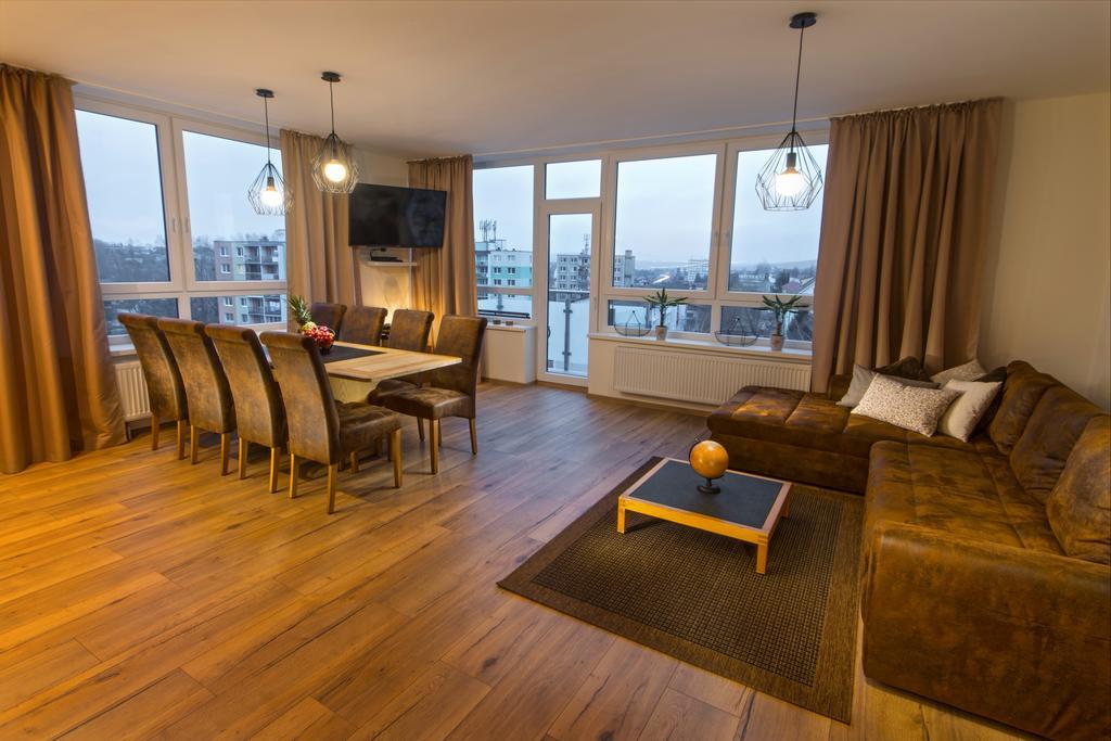 A-Partman Sk - Main Square - Private Parking - Mountain View - Top Floor - 82 M2 Poprad Esterno foto